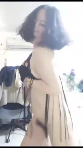 骚熟女道具插逼