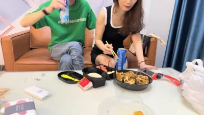 一开始装矜持还说自己是慢热型操进去又让快一点慢了没感觉