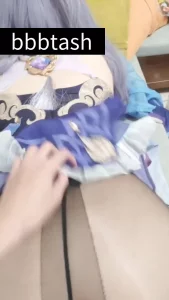 女友cos刻晴被狠狠后入
