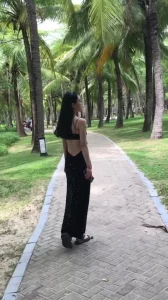 夫妻交友瘦高爱妻