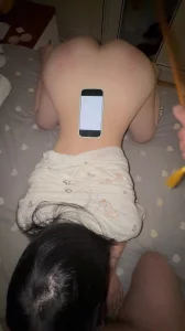 M属性研究生女友。内有认证，求邀请码