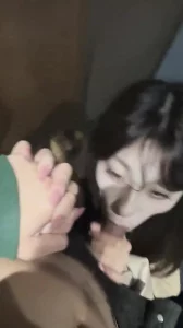 平湖商场收的母狗骚货吃精