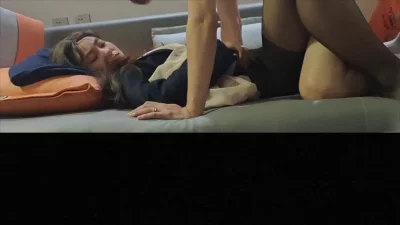 宝宝的黑色丝袜好香