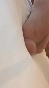 为给孩子挣钱当性奴的熟妇
