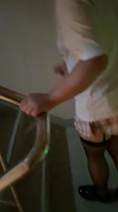 陪嫁丫头np全肉共妻H
