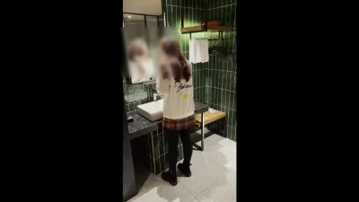 大奶骚逼相亲前跑来给我操